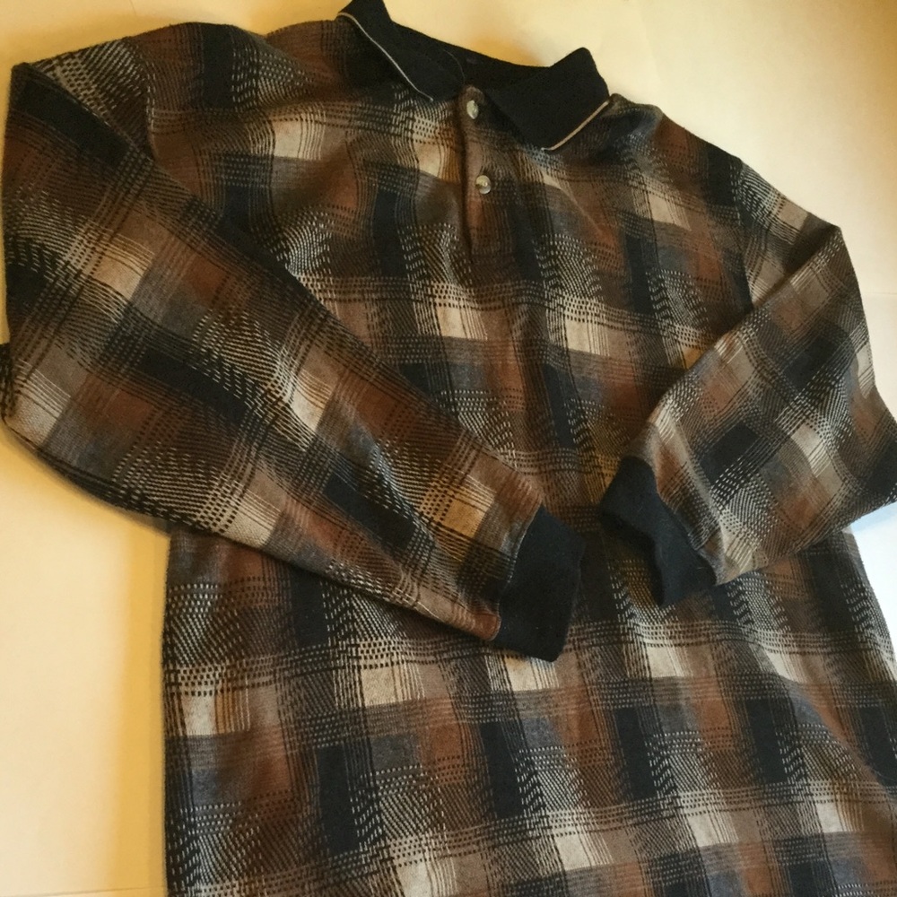 KnightsBridge Sweatshirt with collar